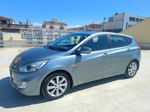 Hyundai Accent RB  5 portes 2018 Préstige