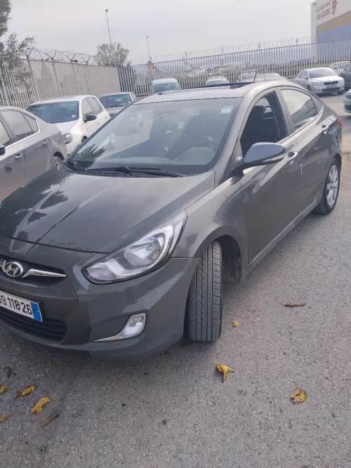 Hyundai Accent RB  4 portes 2018 GLS Prenium