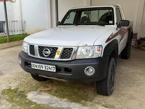 Nissan Pick up 2024 4*4