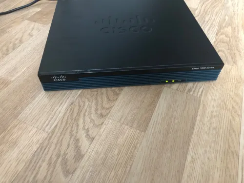 Routeur Cisco 1921 -SEC K-9