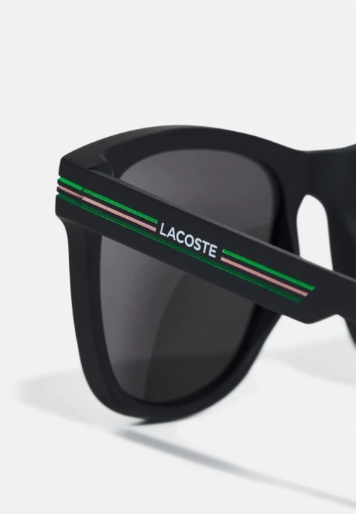 Lacoste original