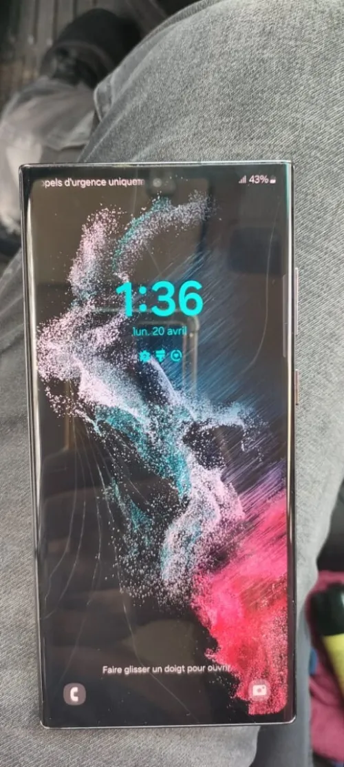 Samsung S22 ultra noir