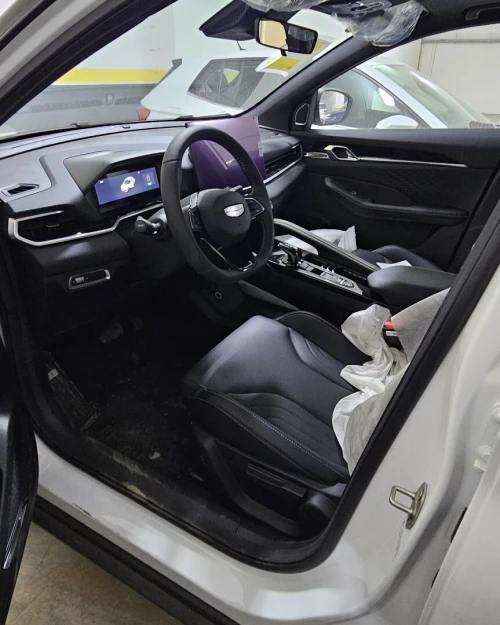 Geely Coolray 2025 