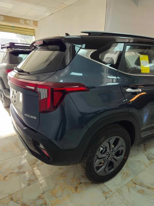 Kia Seltos 2025 gris souris luxury