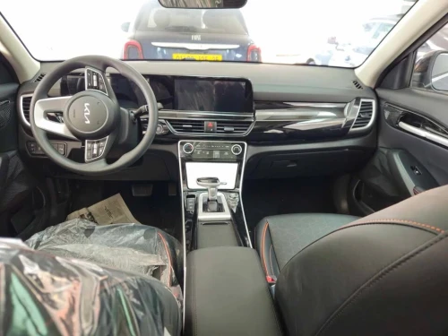 Kia Seltos 2025 gris souris luxury
