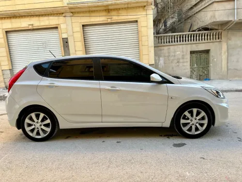 Hyundai Accent RB  5 portes 2018 Préstige