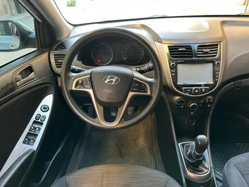 Hyundai Accent RB  5 portes 2018 Préstige