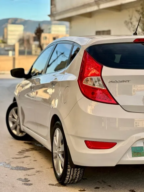 Hyundai Accent RB  5 portes 2018 Préstige
