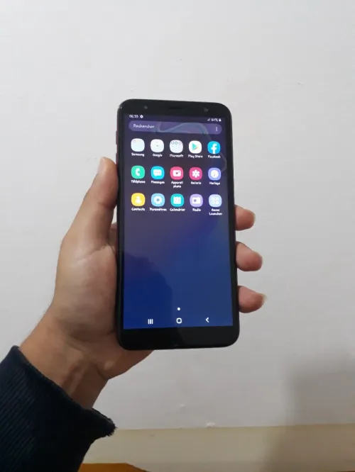 Samsung Galaxy j6 plus