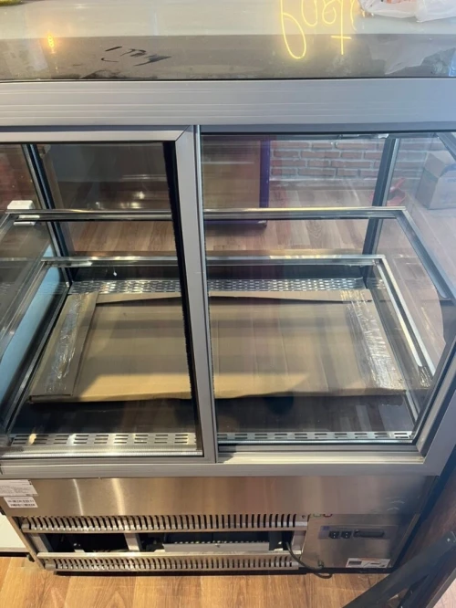 Matériels de restauration jamais utilisé 