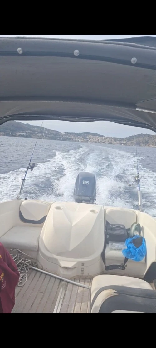 bayliner 5.40 2009 moteur yamaha 80