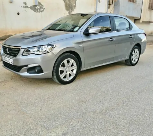 Peugeot 301 2022 Allure