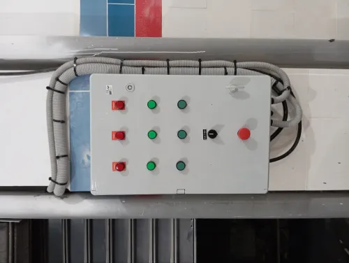 Installation réparation machine industrielle installation vfd et plc et Servo driver 