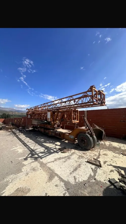 Grue de chantier montage rapide marque arcomet Belgique 🇧🇪 en état de marche hauteur 15,5m bout de fleche 20 m Grue de chantier montage rapide marque arcomet Belgique 🇧🇪 en état de marche hauteur 15,5m bout de fleche 20 m 