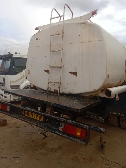 Camion shacman citerne Camion shacman citerne 2015