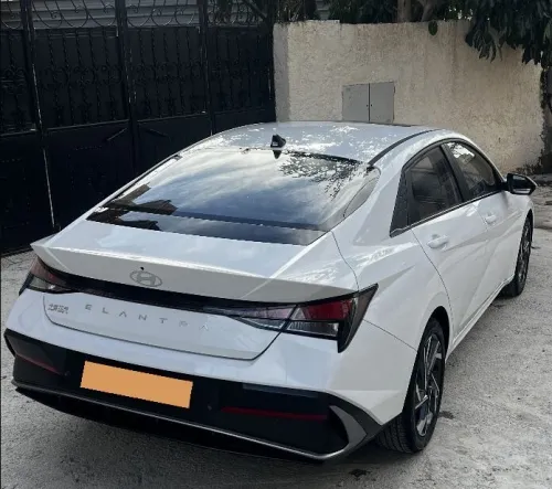 Hyundai Elantra 2026 GLX
