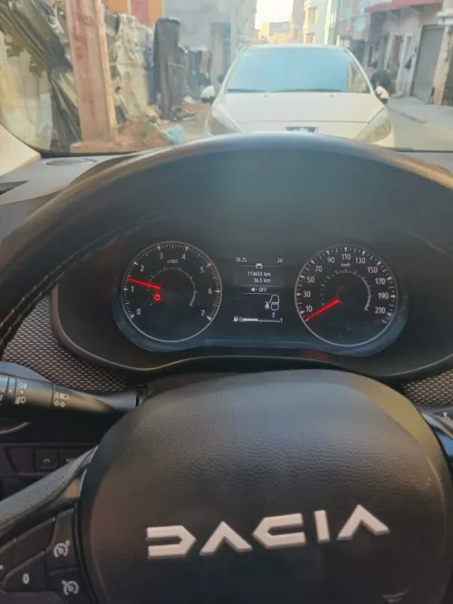 Dacia Sandero 2023 Essential