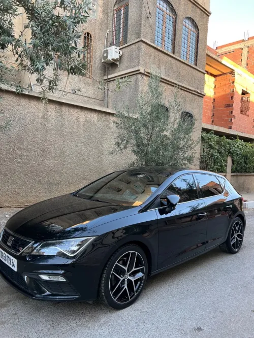 Seat Leon 2019 Leon beats