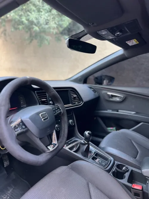 Seat Leon 2019 Leon beats