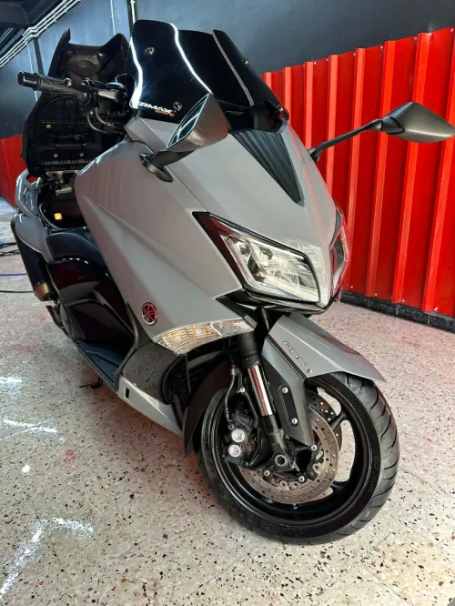 Yamaha tmax Lux max ayrou 2016