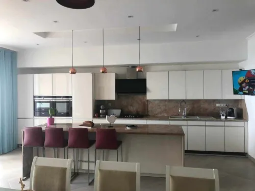 Cherche location Villa Tipaza Tipaza