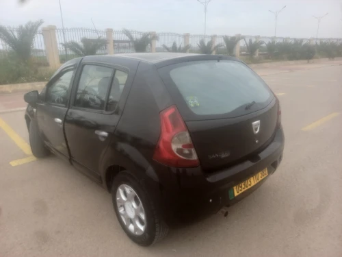 Dacia Sandero 2010 