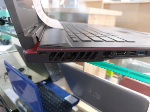 Pc MSI GP73 