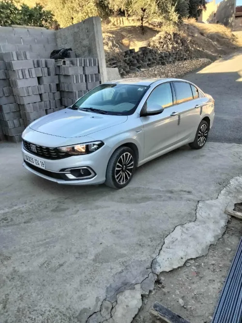 Fiat Tipo Sedan 2024 