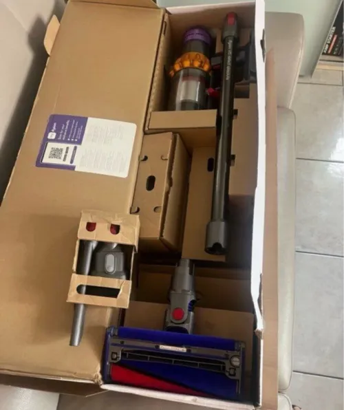 Aspirateur Dyson V15