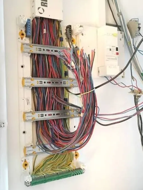 Électricien bâtiment