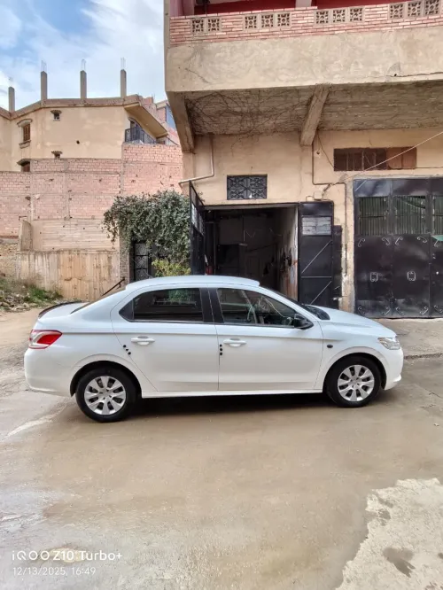 Peugeot 301 2013 Active