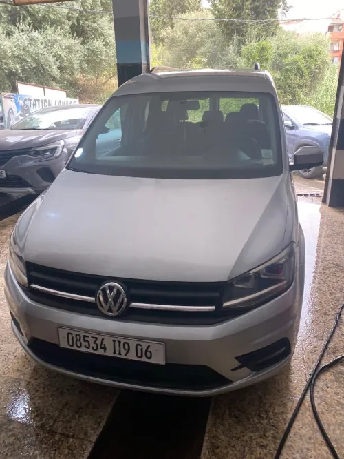 Location de voiture caddy 2019 