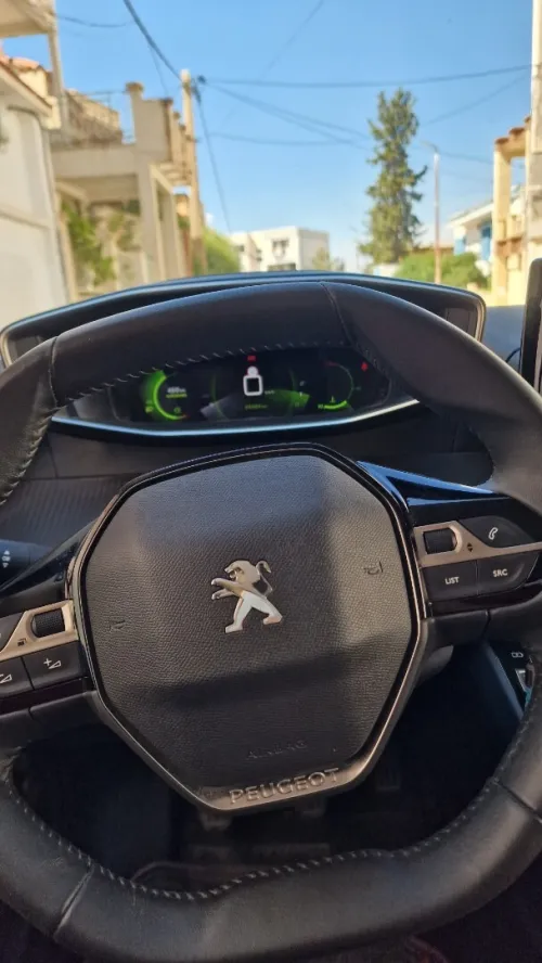 Peugeot 208 2023 Allure Pack