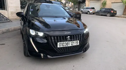 Peugeot 208 2021 208