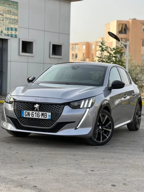 Peugeot 208 2023 GT
