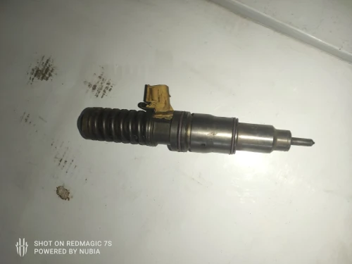 12 Injecteur  dxi volvo et reneault 