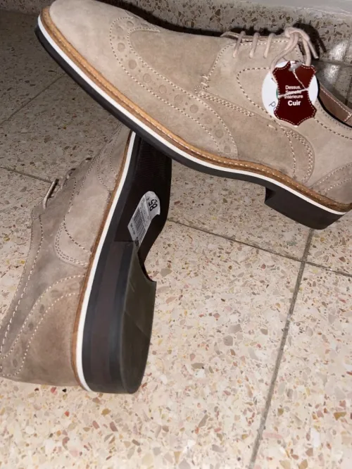 Chaussure homme (derby brogue) marque ANDRÉ.