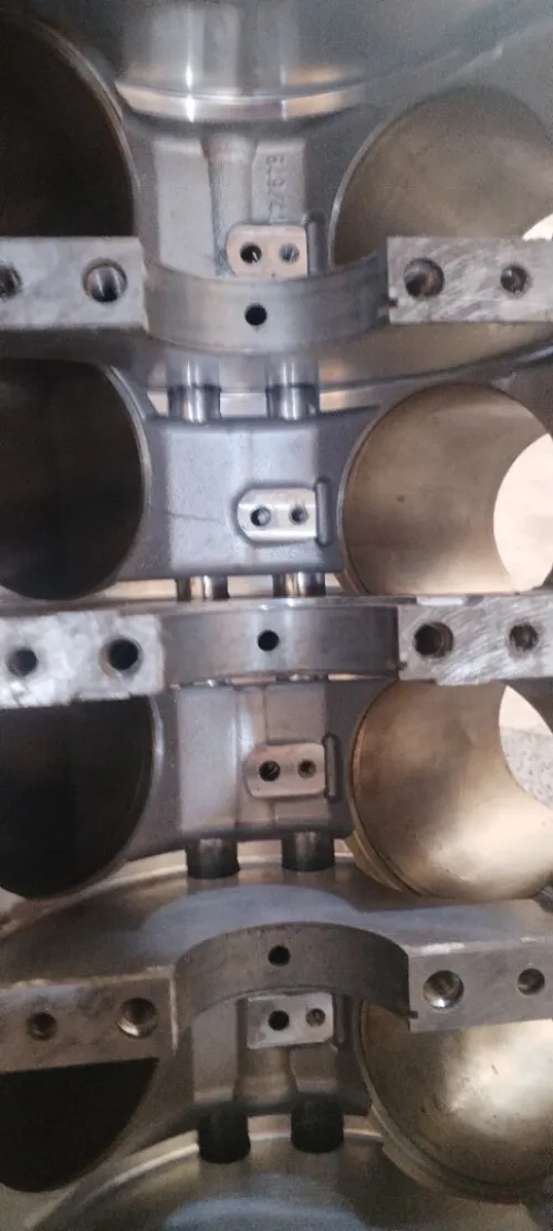 Bloc moteur land rover v8 essence