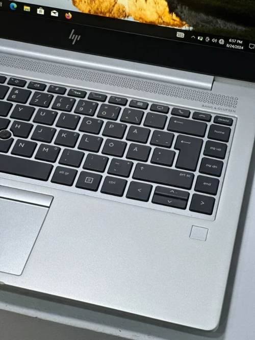 HP ELITEBOOK 745-G5