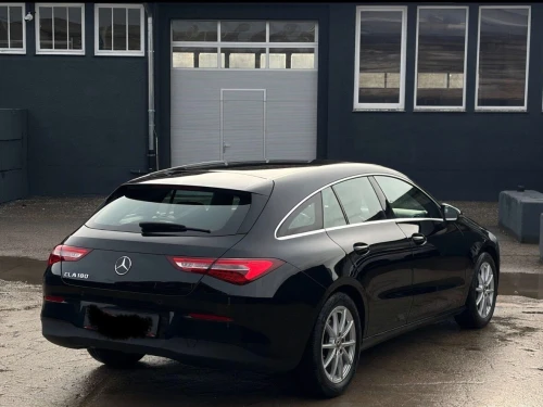 Mercedes Classe V 2023 CLA180