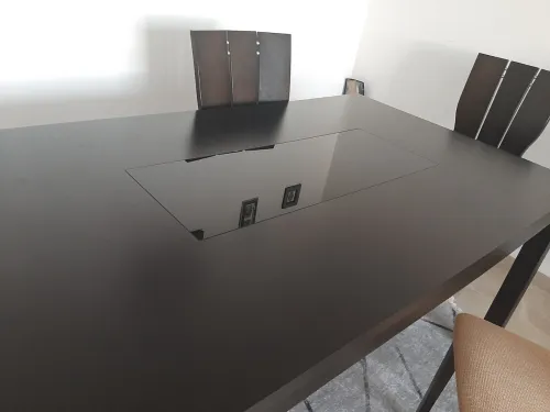 Table avec 6 chaises