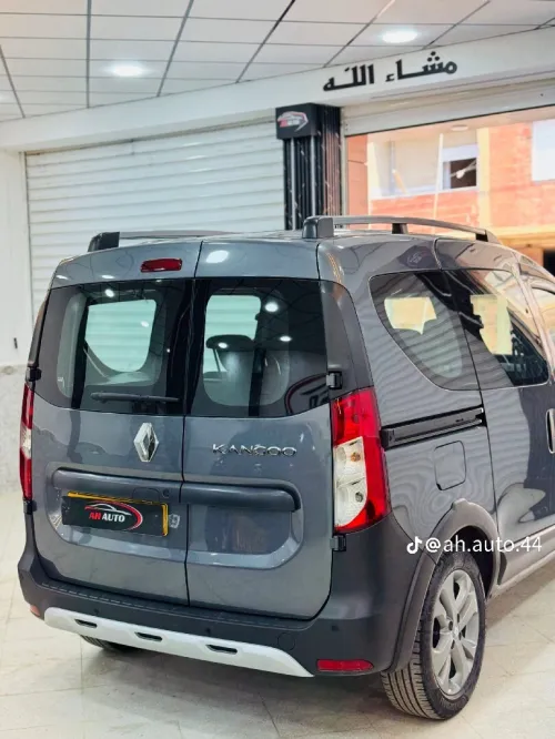 Renault Kangoo 2025 Stpway
