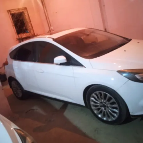 Ford Focus 5 portes 2012 