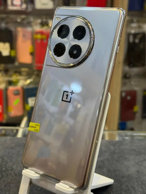 Oneplus Ace 3 pro 12/256 GB