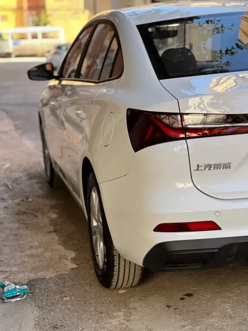 MG ROEWE 2026 I5