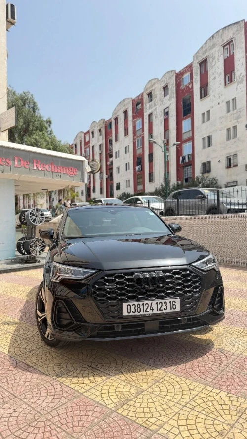 Audi Q3 2023 S Line Quatro