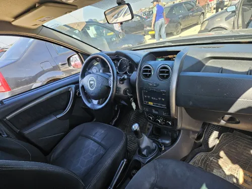 Dacia Duster 2015 FaceLift Lauréate