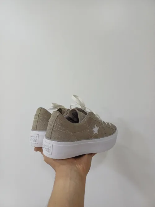 Converse One Star Platform Suede