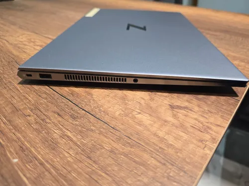 HP Zbook G8 I9-11950H