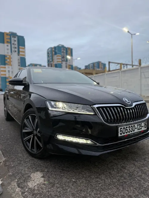 Skoda Superb 2025 Full options